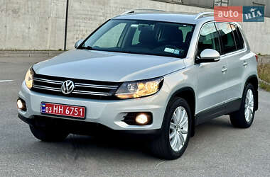 Позашляховик / Кросовер Volkswagen Tiguan 2014 в Києві