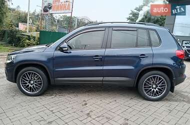 Внедорожник / Кроссовер Volkswagen Tiguan 2016 в Киеве