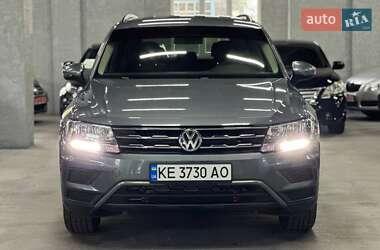 Внедорожник / Кроссовер Volkswagen Tiguan 2020 в Каменском