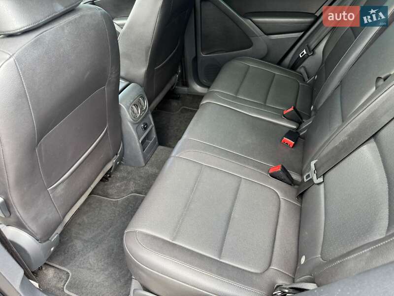 Внедорожник / Кроссовер Volkswagen Tiguan 2011 в Луцке фото 18 Внедорожник / Кроссовер Volkswagen Tiguan 2011 в Луцке