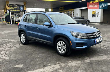 Внедорожник / Кроссовер Volkswagen Tiguan 2016 в Василькове