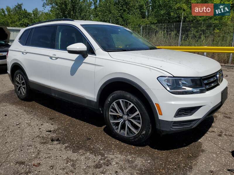 Внедорожник / Кроссовер Volkswagen Tiguan 2018 в Днепре фото 4 Внедорожник / Кроссовер Volkswagen Tiguan 2018 в Днепре