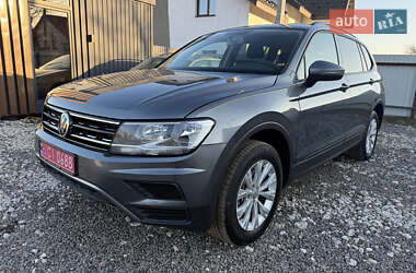 Позашляховик / Кросовер Volkswagen Tiguan 2019 в Яворові