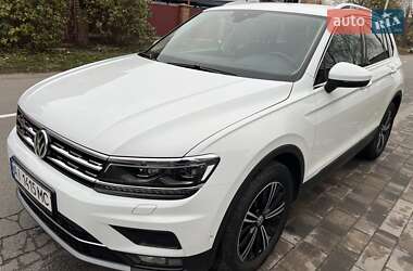 Позашляховик / Кросовер Volkswagen Tiguan 2020 в Києві