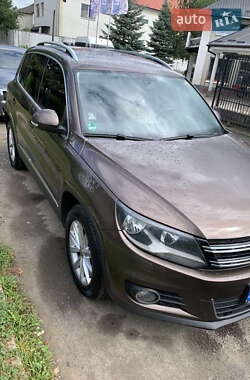 Позашляховик / Кросовер Volkswagen Tiguan 2013 в Сваляві