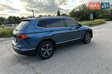 Внедорожник / Кроссовер Volkswagen Tiguan 2018 в Житомире