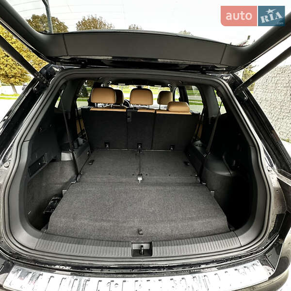 Внедорожник / Кроссовер Volkswagen Tiguan 2022 в Луцке