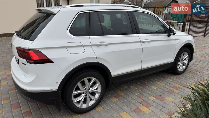Внедорожник / Кроссовер Volkswagen Tiguan 2020 в Кременчуге