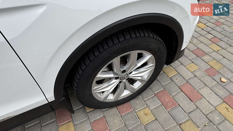 Внедорожник / Кроссовер Volkswagen Tiguan 2020 в Кременчуге