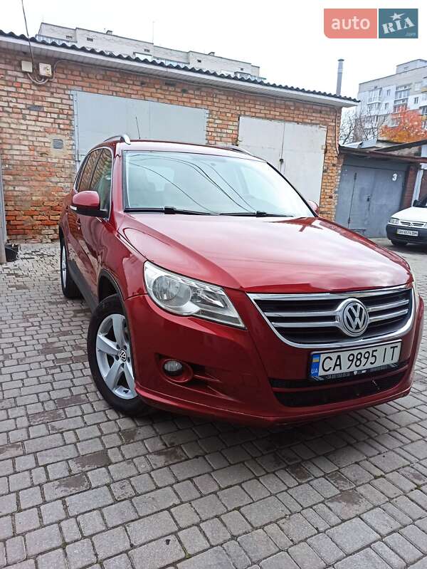 Volkswagen Tiguan 2010 Volkswagen Tiguan 2010