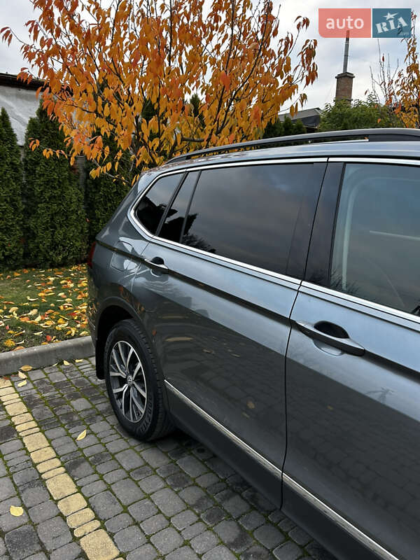 Внедорожник / Кроссовер Volkswagen Tiguan 2020 в Узине фото 4 Внедорожник / Кроссовер Volkswagen Tiguan 2020 в Узине