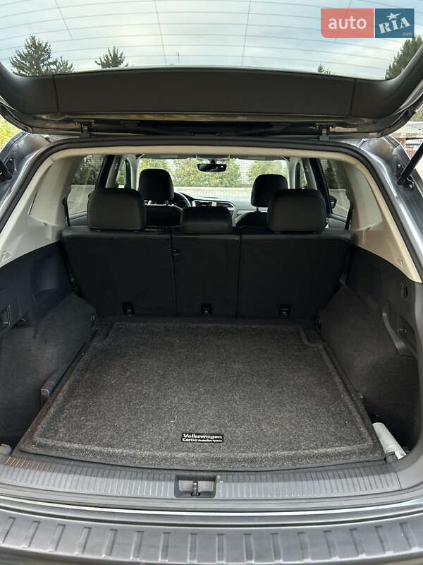 Внедорожник / Кроссовер Volkswagen Tiguan 2020 в Узине фото 10 Внедорожник / Кроссовер Volkswagen Tiguan 2020 в Узине