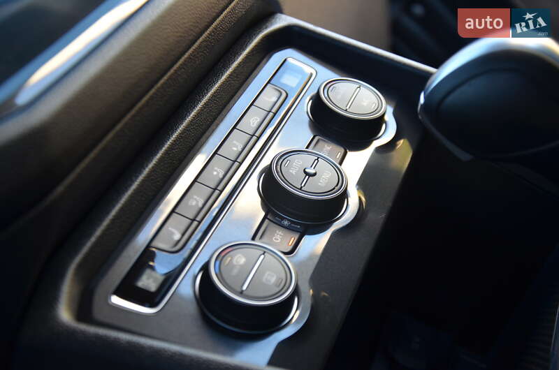 Позашляховик / Кросовер Volkswagen Tiguan 2018 в Дрогобичі