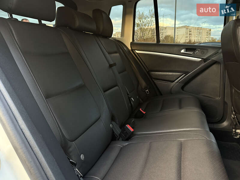 Внедорожник / Кроссовер Volkswagen Tiguan 2017 в Дрогобыче фото 42 Внедорожник / Кроссовер Volkswagen Tiguan 2017 в Дрогобыче