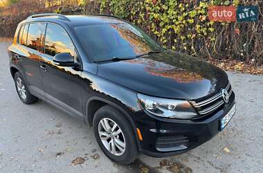 Внедорожник / Кроссовер Volkswagen Tiguan 2016 в Днепре