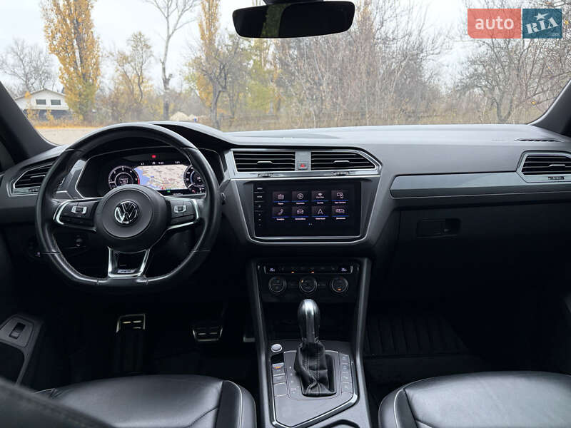 Внедорожник / Кроссовер Volkswagen Tiguan 2017 в Кременчуге