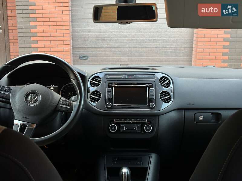 Внедорожник / Кроссовер Volkswagen Tiguan 2014 в Виннице