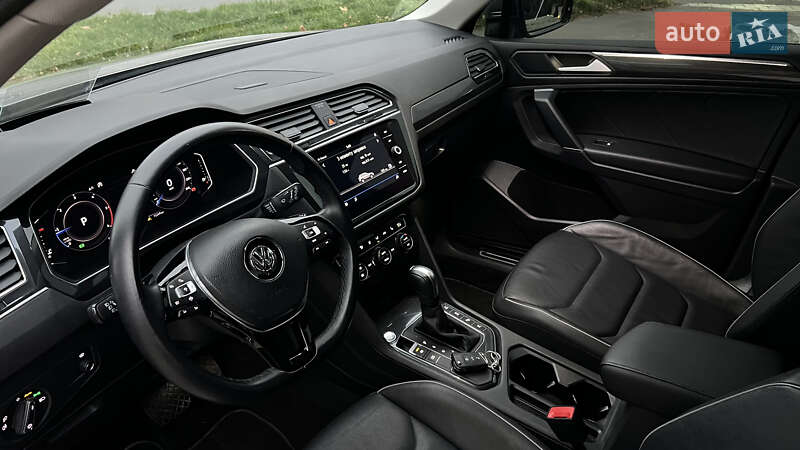 Внедорожник / Кроссовер Volkswagen Tiguan 2020 в Львове фото 31 Внедорожник / Кроссовер Volkswagen Tiguan 2020 в Львове