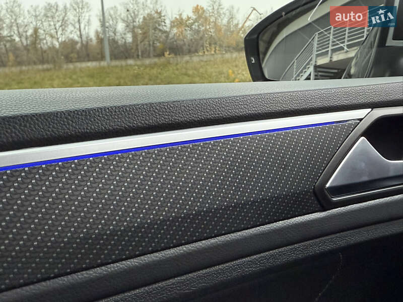 Внедорожник / Кроссовер Volkswagen Tiguan 2023 в Киеве