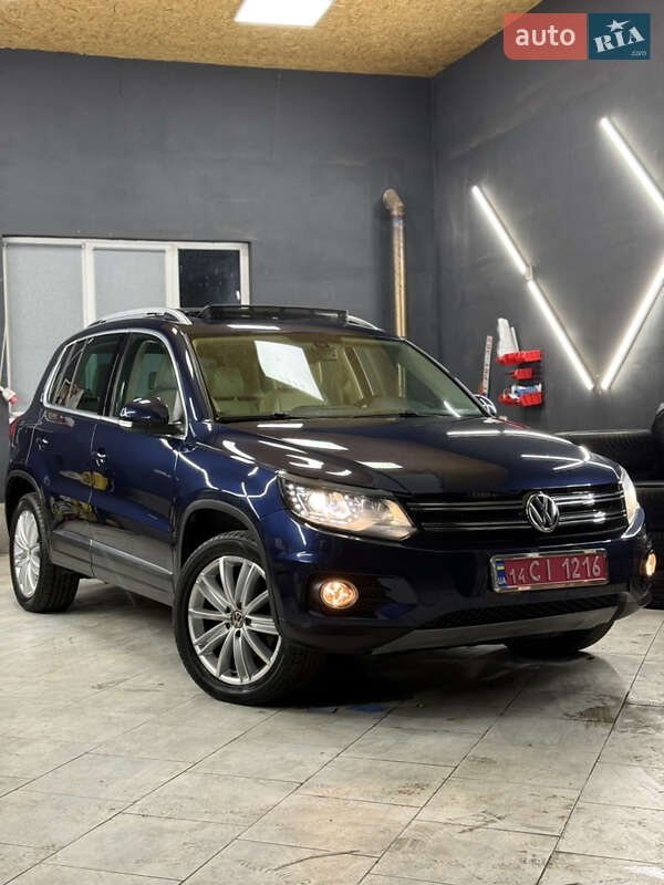 Внедорожник / Кроссовер Volkswagen Tiguan 2015 в Бориславе