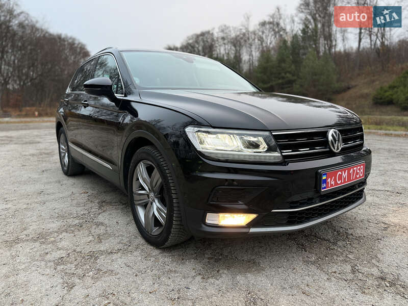 Внедорожник / Кроссовер Volkswagen Tiguan 2017 в Бережанах