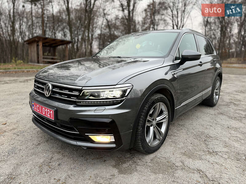 Внедорожник / Кроссовер Volkswagen Tiguan 2017 в Бережанах