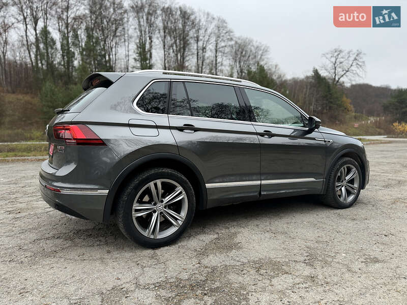 Внедорожник / Кроссовер Volkswagen Tiguan 2017 в Бережанах