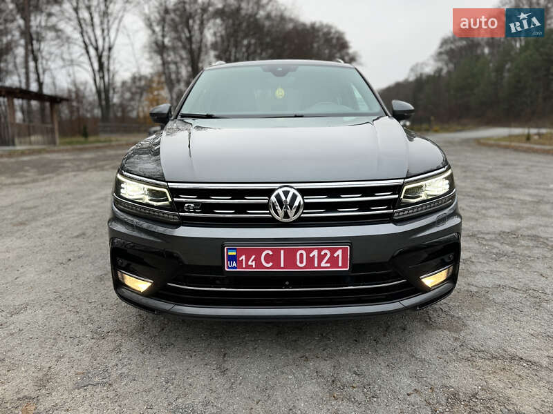 Внедорожник / Кроссовер Volkswagen Tiguan 2017 в Бережанах