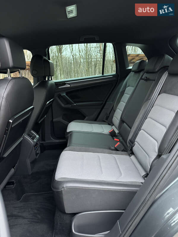 Внедорожник / Кроссовер Volkswagen Tiguan 2017 в Бережанах