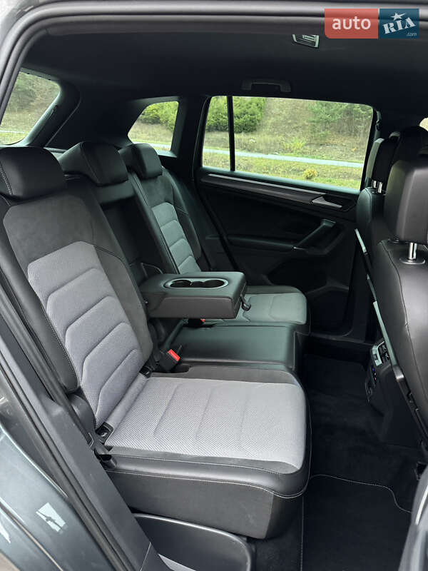 Внедорожник / Кроссовер Volkswagen Tiguan 2017 в Бережанах