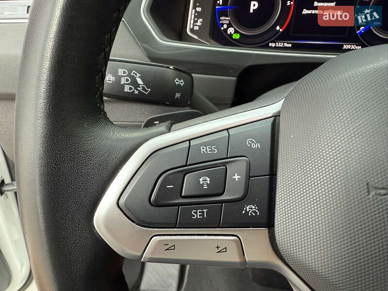 Позашляховик / Кросовер Volkswagen Tiguan 2022 в Києві