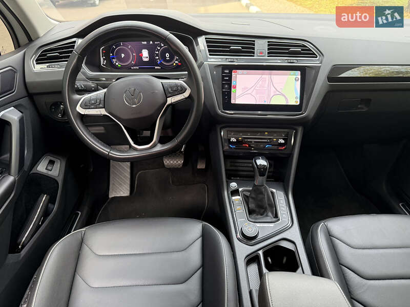 Позашляховик / Кросовер Volkswagen Tiguan 2022 в Києві