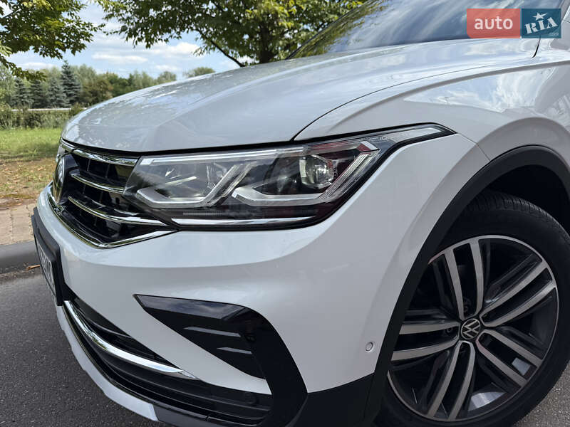 Позашляховик / Кросовер Volkswagen Tiguan 2022 в Києві