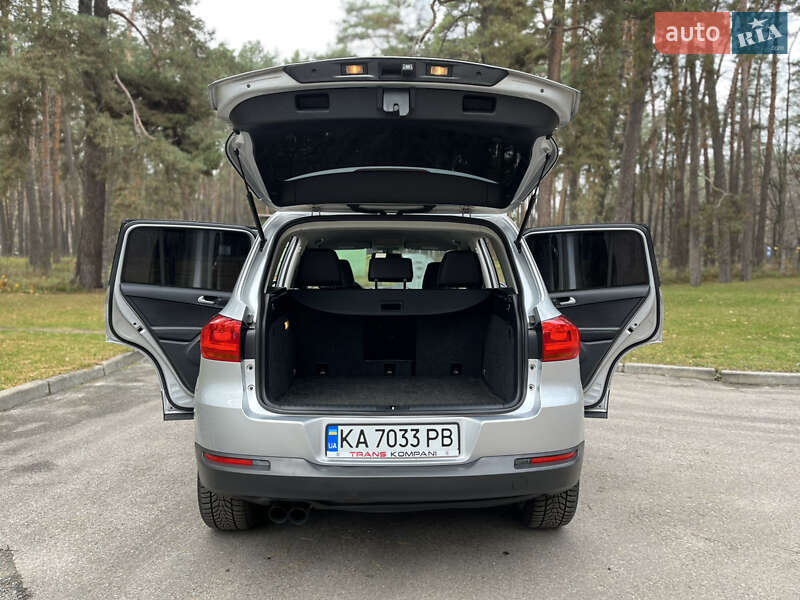 Позашляховик / Кросовер Volkswagen Tiguan 2015 в Чернігові фото 16 Позашляховик / Кросовер Volkswagen Tiguan 2015 в Чернігові