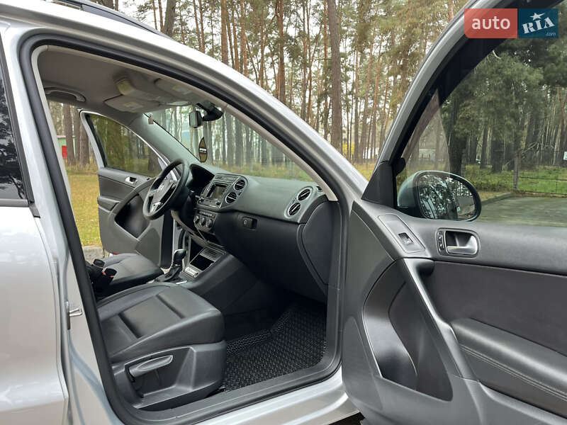 Позашляховик / Кросовер Volkswagen Tiguan 2015 в Чернігові фото 26 Позашляховик / Кросовер Volkswagen Tiguan 2015 в Чернігові