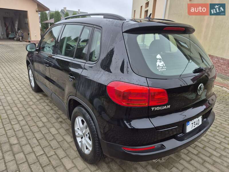 Внедорожник / Кроссовер Volkswagen Tiguan 2016 в Снятине
