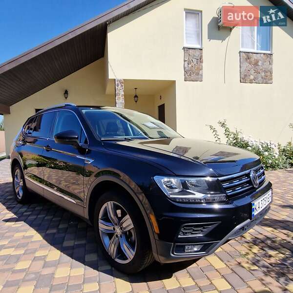 Позашляховик / Кросовер Volkswagen Tiguan 2020 в Києві фото 5 Позашляховик / Кросовер Volkswagen Tiguan 2020 в Києві
