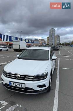Позашляховик / Кросовер Volkswagen Tiguan 2018 в Києві