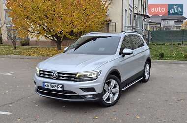 Внедорожник / Кроссовер Volkswagen Tiguan 2020 в Киеве