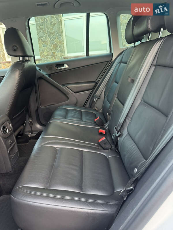 Позашляховик / Кросовер Volkswagen Tiguan 2017 в Володимирі