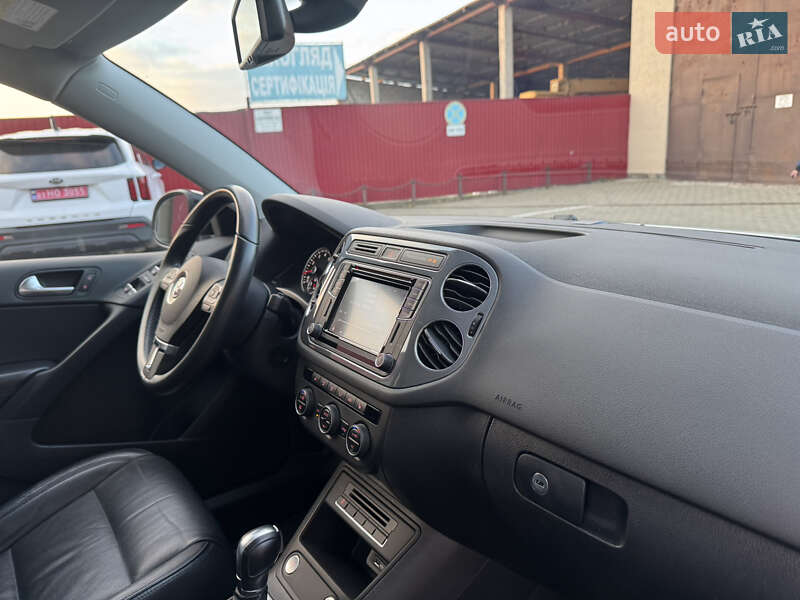 Позашляховик / Кросовер Volkswagen Tiguan 2017 в Володимирі