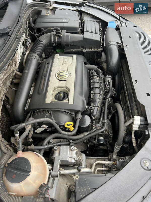 Внедорожник / Кроссовер Volkswagen Tiguan 2015 в Виннице