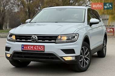 Внедорожник / Кроссовер Volkswagen Tiguan 2018 в Днепре
