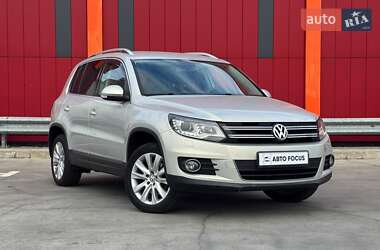 Внедорожник / Кроссовер Volkswagen Tiguan 2012 в Киеве