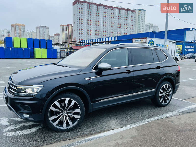 Внедорожник / Кроссовер Volkswagen Tiguan 2018 в Киеве фото Внедорожник / Кроссовер Volkswagen Tiguan 2018 в Киеве