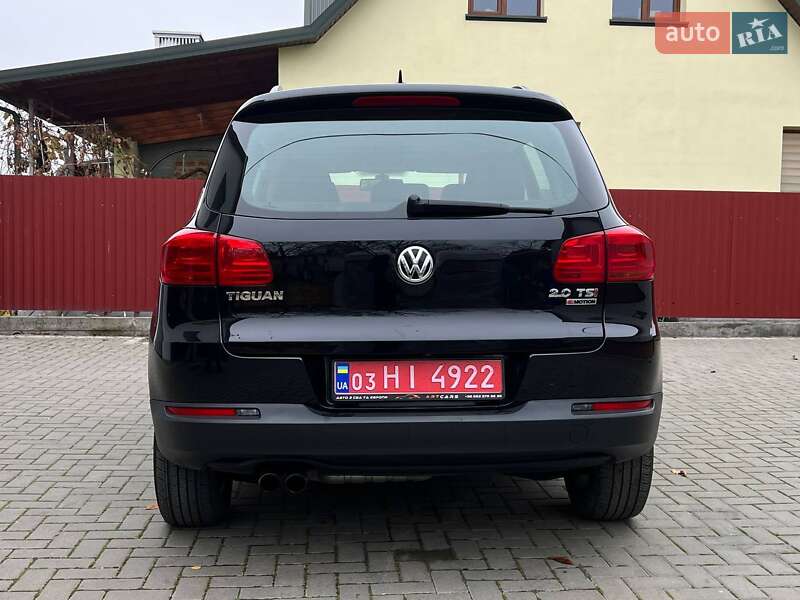 Внедорожник / Кроссовер Volkswagen Tiguan 2015 в Львове