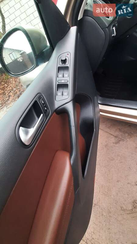 Внедорожник / Кроссовер Volkswagen Tiguan 2011 в Виннице