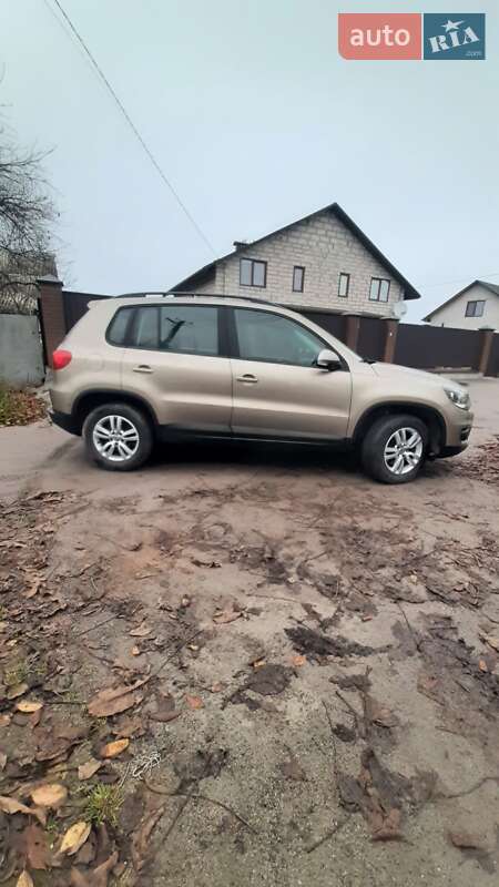 Внедорожник / Кроссовер Volkswagen Tiguan 2011 в Виннице