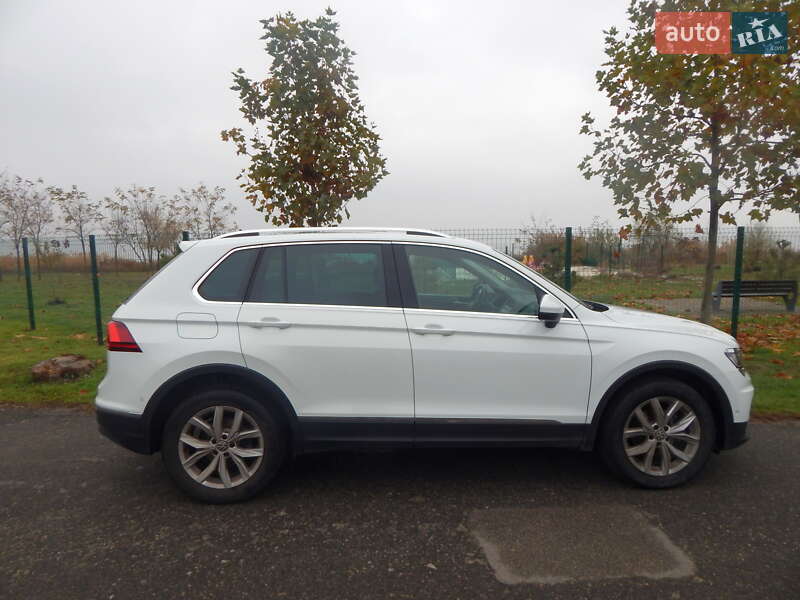 Внедорожник / Кроссовер Volkswagen Tiguan 2020 в Днепре фото 8 Внедорожник / Кроссовер Volkswagen Tiguan 2020 в Днепре