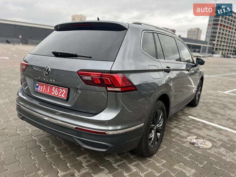Внедорожник / Кроссовер Volkswagen Tiguan 2024 в Киеве